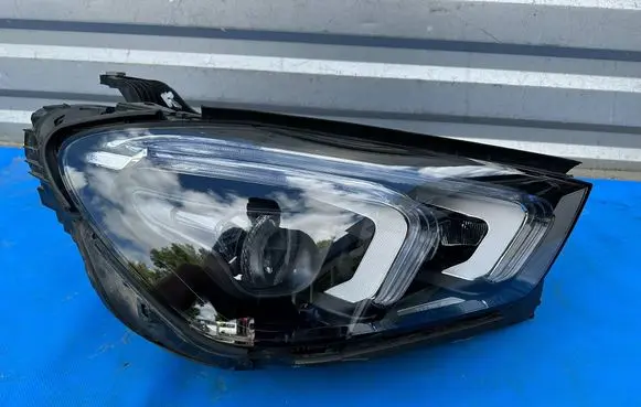 Mercedes-Benz GLE W167 Headlight/headlamp A1679065608