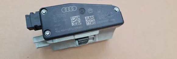 Audi Q5 SQ5 Steering wheel lock 8K0905852D 033571101