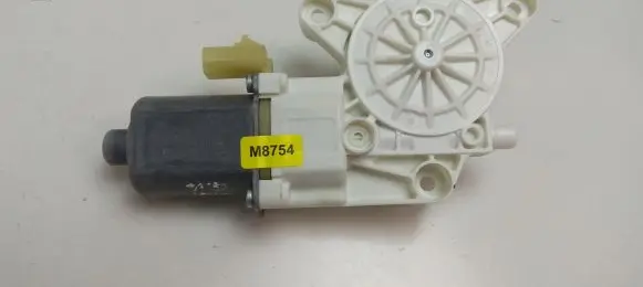 Chrysler Voyager Sliding door motor 3018076D M8754