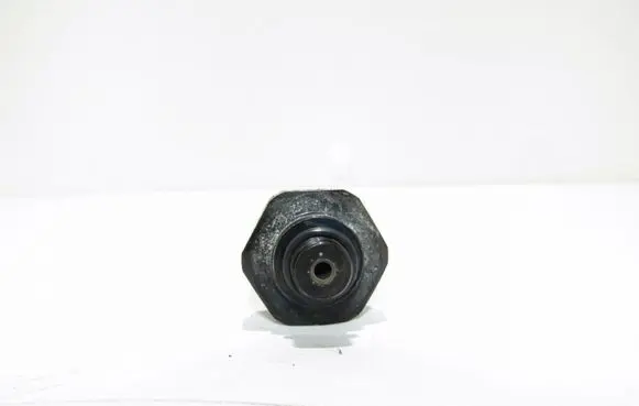 Jaguar XF Oil pressure sensor 