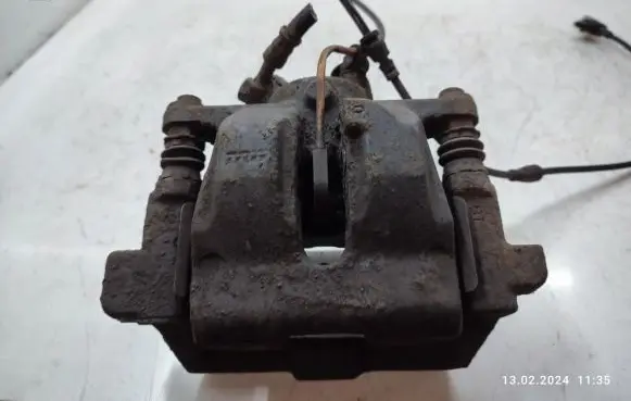 Land Rover Range Rover Sport L320 Rear brake caliper