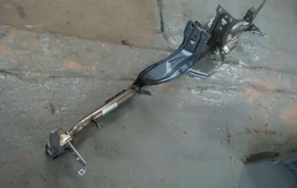 Volkswagen Golf VI Dashboard cross member/frame bar 