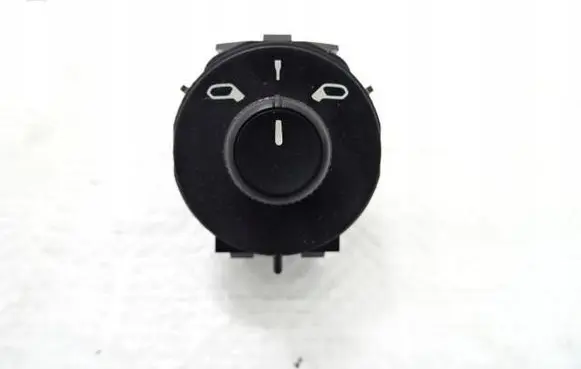 Fog light switch
