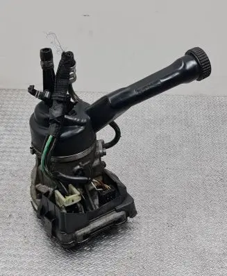 Peugeot 308 Power steering pump 9672719980