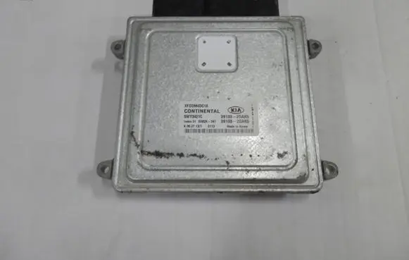 KIA Sorento Engine control unit/module 2GAK5