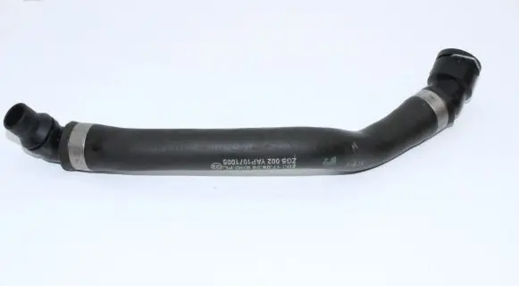 Mercedes-Benz CLS C219 Engine coolant pipe/hose A2118302996