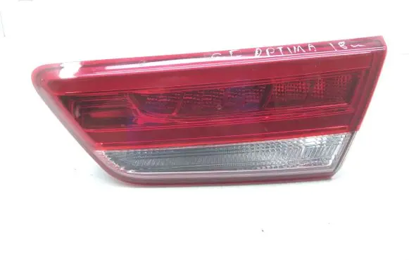 KIA Optima Tailgate rear/tail lights