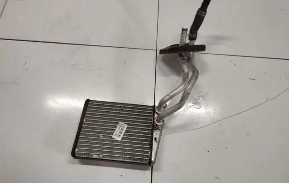Mercedes-Benz R W251 Heater blower radiator 