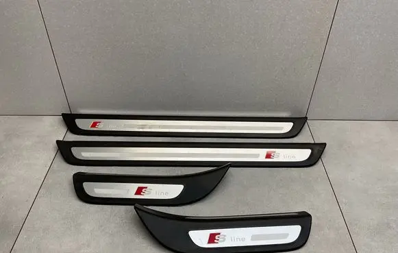 Audi Q5 SQ5 8R sill trim set (inner) 8R0853376 8R0853375 8R0853373
