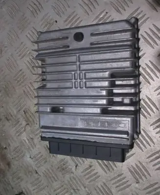 Ford Mondeo Mk III Engine control unit/module 4S7112A650JD R0411C024G 12230565
