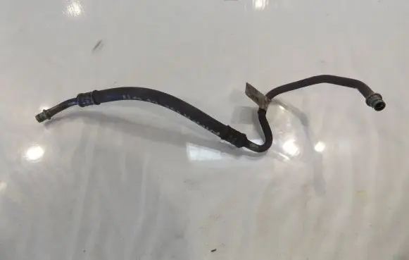 Opel Astra H Power steering hose/pipe/line 13122703