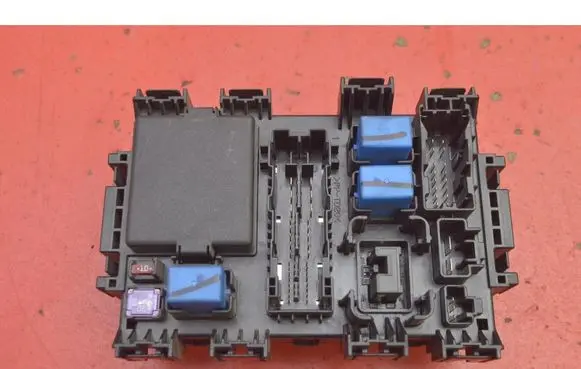 Suzuki Alto Fuse box set 68K10