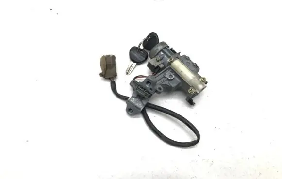 Mitsubishi Pajero Ignition lock