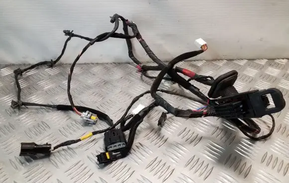 Hyundai ix35 Front door wiring loom
