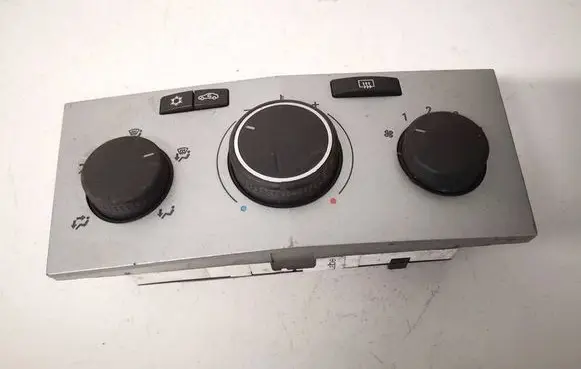 Opel Astra H Climate control unit 13308174