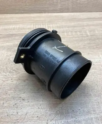 Ford Focus Mass air flow meter 98AB9P965AA
