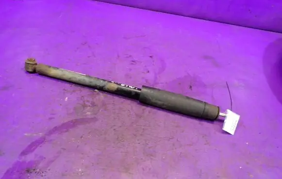 Honda Civic Rear shock absorber/damper 52610-SMG-E061