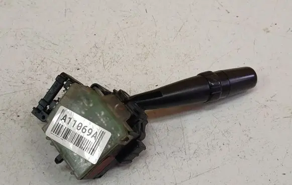 Toyota Previa (XR30, XR40) II Wiper control stalk 173654