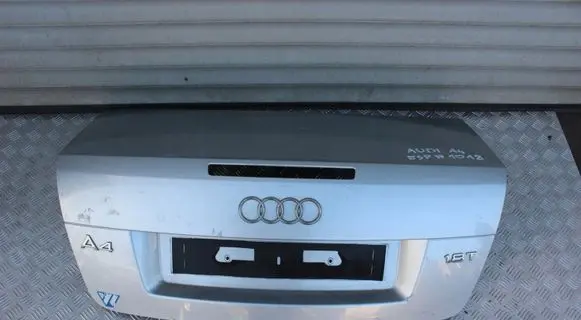 Audi A4 S4 B7 8E 8H Tailgate/trunk/boot lid