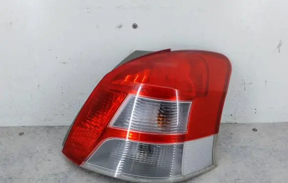 Toyota Yaris Rear/tail lights