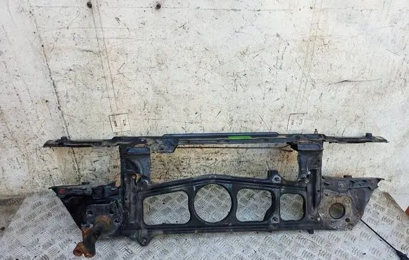 BMW 5 E39 Radiator support slam panel 