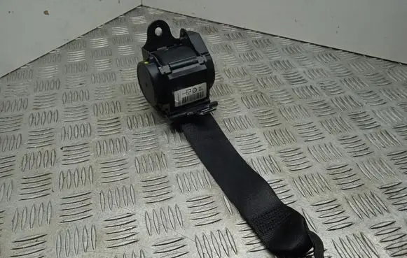 BMW 4 F32 F33 Rear seatbelt 7243309 S3724330903