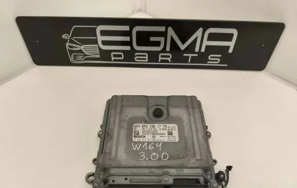 Mercedes-Benz ML W164 Engine control unit/module A6421501779 1039S08828 0281012015