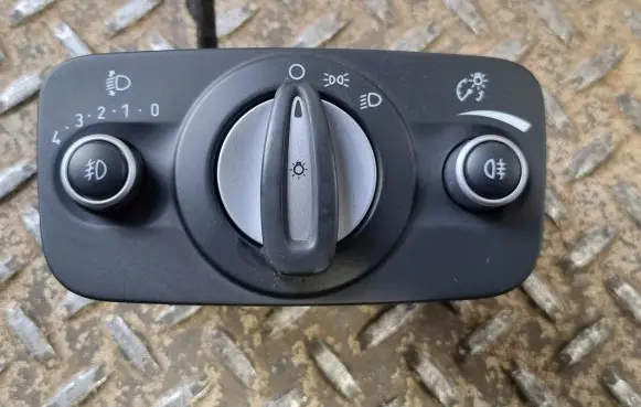Ford Mondeo MK IV Light switch AG9T13A024AC