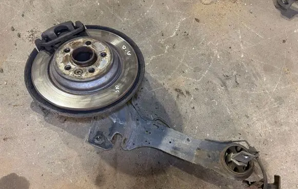 Volvo S80 Rear wheel hub spindle/knuckle 