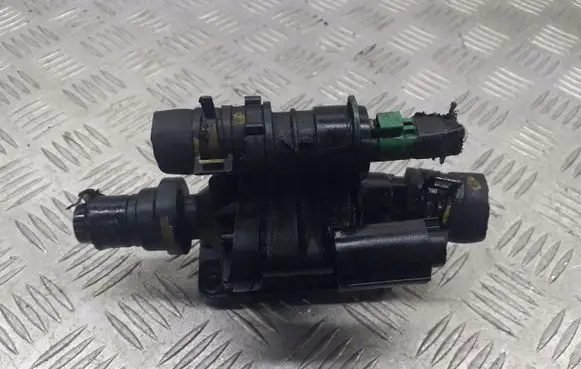 Mazda 3 I Thermostat/thermostat housing 9647767180