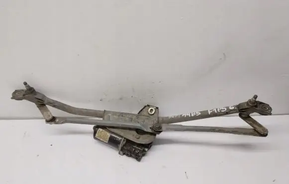 Audi A4 S4 B5 8D Front wiper linkage and motor 8D1955023A