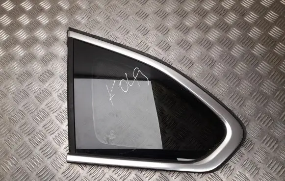 BMW X1 F48 F49 Rear door window/glass frame 7362243
