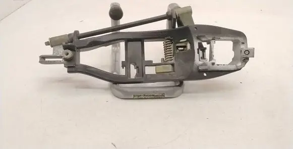Front door exterior handle/bracket
