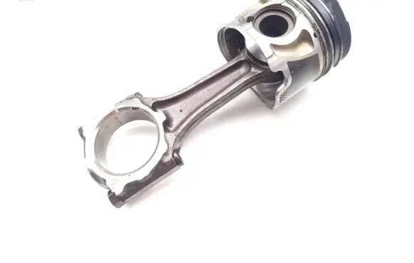 Opel Meriva B Piston with connecting rod A17DTS