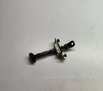 KIA Sorento Front door check strap stopper