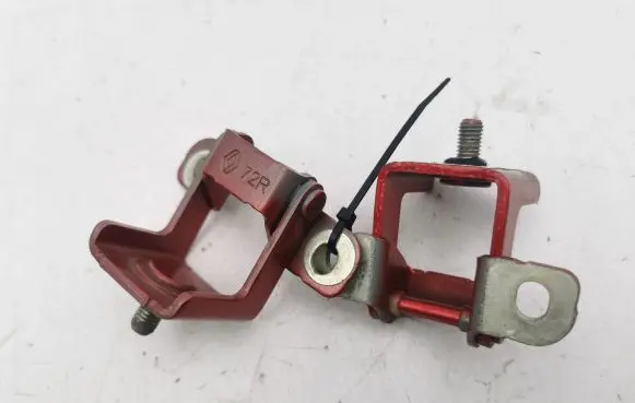 Renault Clio V Loading door hinge set 