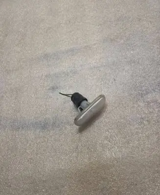 Audi A8 S8 D2 4D Front fender indicator light 