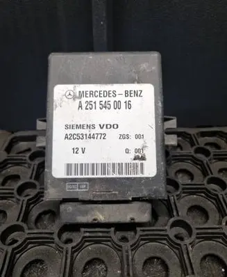 Mercedes-Benz E W211 Suspension control unit/module A2515450016 A2C53144772