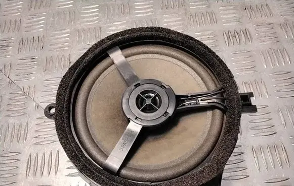 Volvo S80 Front door speaker 9472004