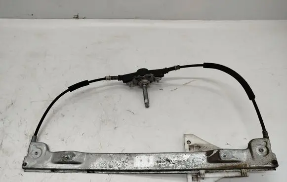 Mitsubishi Colt Rear door manual window regulator 5743A043