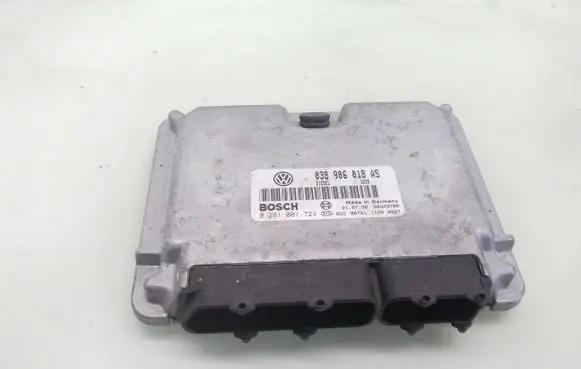 Volkswagen PASSAT B5 Engine control unit/module 038906018AS
