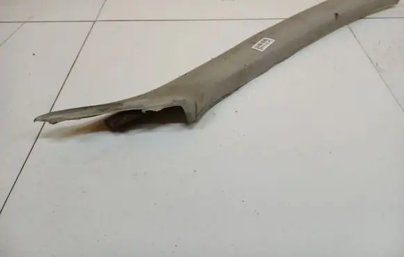 Toyota Corolla E120 E130 (C) pillar trim 6221102120