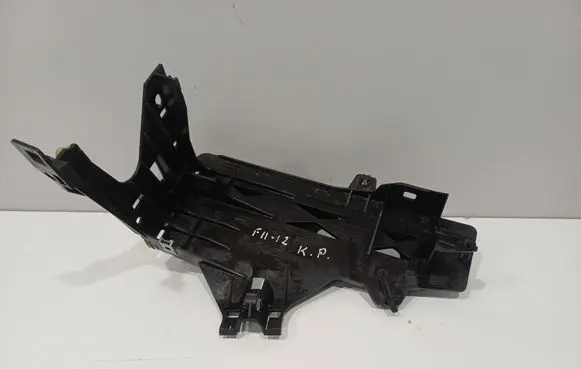 BMW 5 F10 F11 Headlight/headlamp mounting bracket 7200793