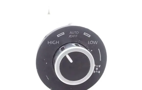 Volkswagen Touareg I Differential lock switch 7L6941435K