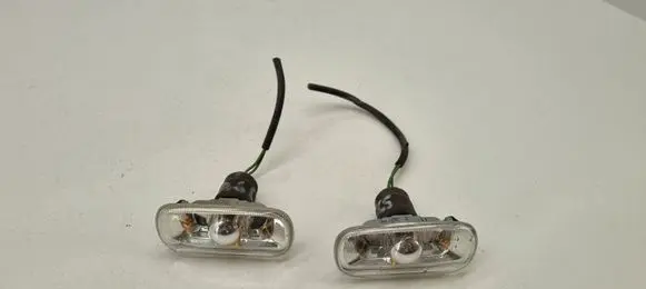 Audi A6 S6 C5 4B Front fender indicator light 8E0949127
