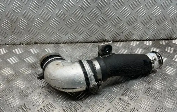 Hyundai Santa Fe Intercooler hose/pipe
