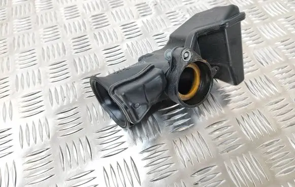 Intake resonator