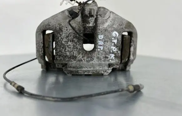 BMW 5 GT F07 Front brake caliper