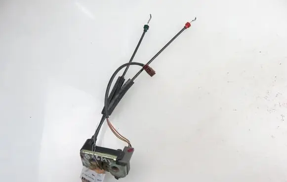 Ford Fiesta Tailgate/trunk/boot lock/catch/latch 2S61A43102BC