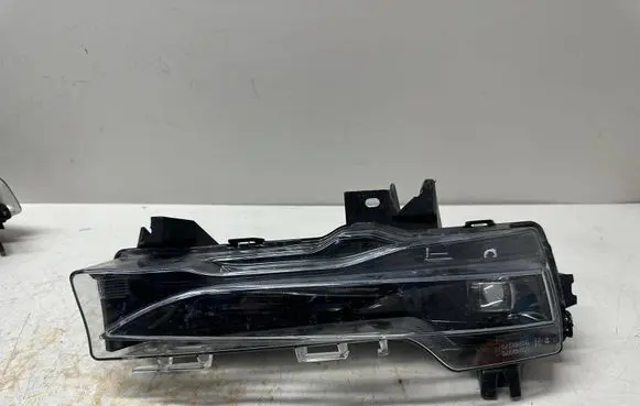 Tesla Model X Front fog light 150793300C 0024301402